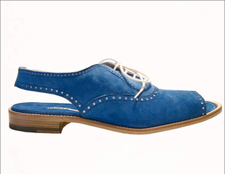Illustration for article titled Manolo Slingbacks For Men? Dudes Just Say "No"
